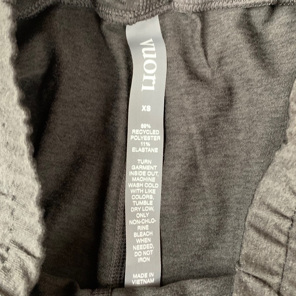 Vuori Performance Joggers - Picture 9 of 14